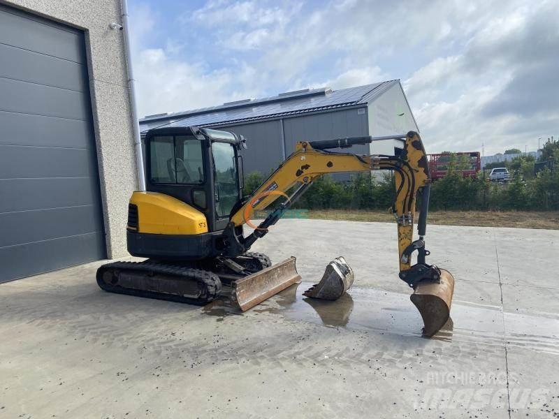 Bobcat E 35 Lastik tekerli ekskavatörler