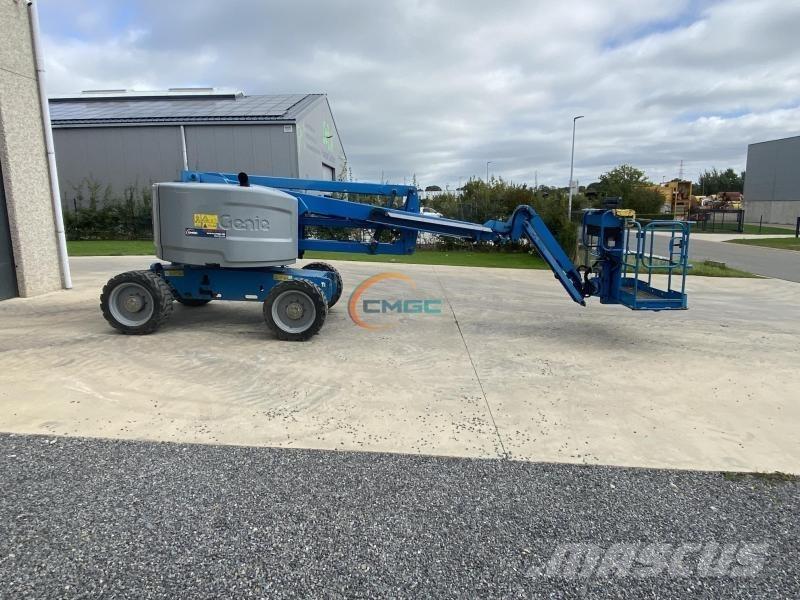 Genie Z51/30J Körüklü personel platformları