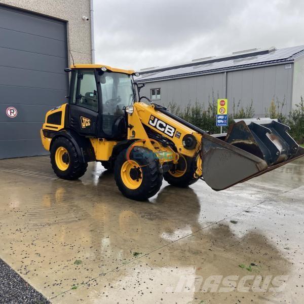 JCB TM220 Tekerlekli yükleyiciler