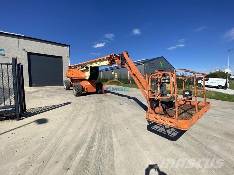 JLG 1250AJP Körüklü personel platformları
