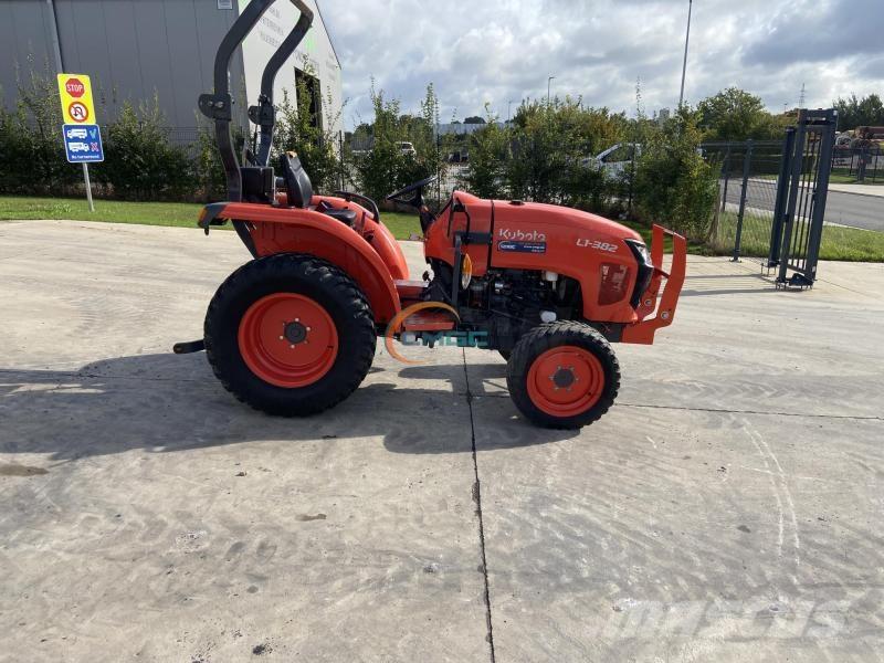 Kubota L1-382 Traktörler