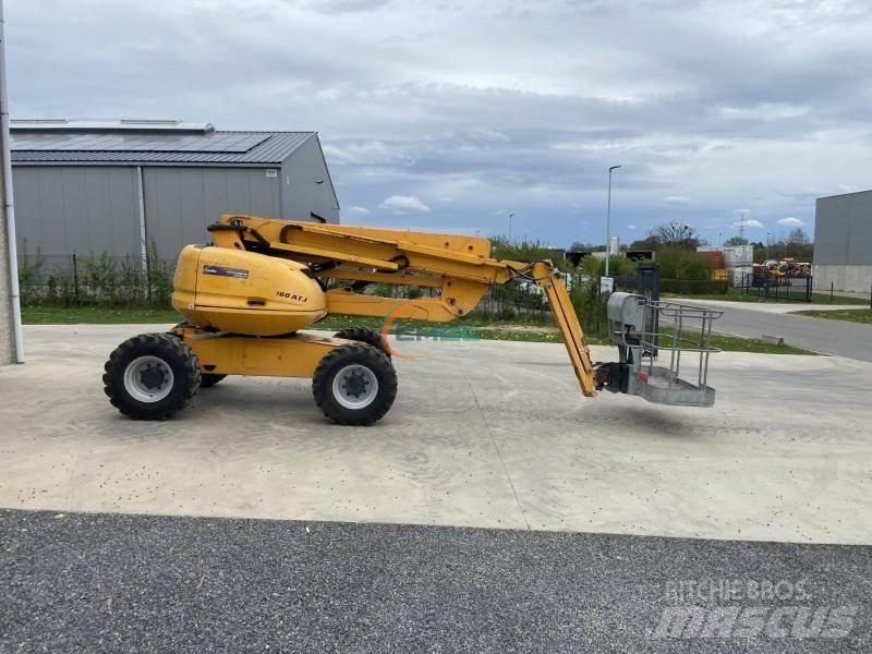 Manitou 160 ATJ Körüklü personel platformları