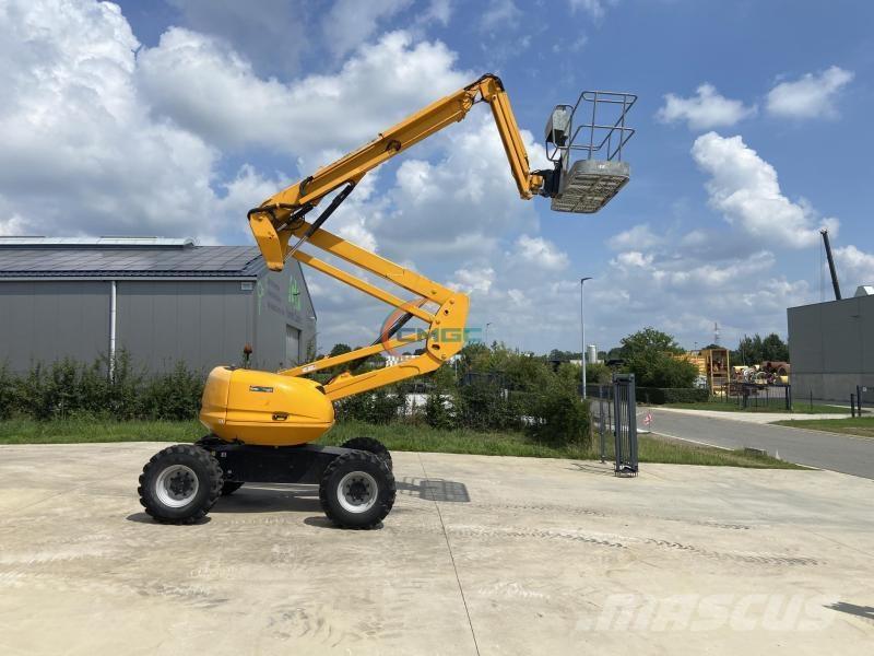 Manitou 160 ATJ Körüklü personel platformları