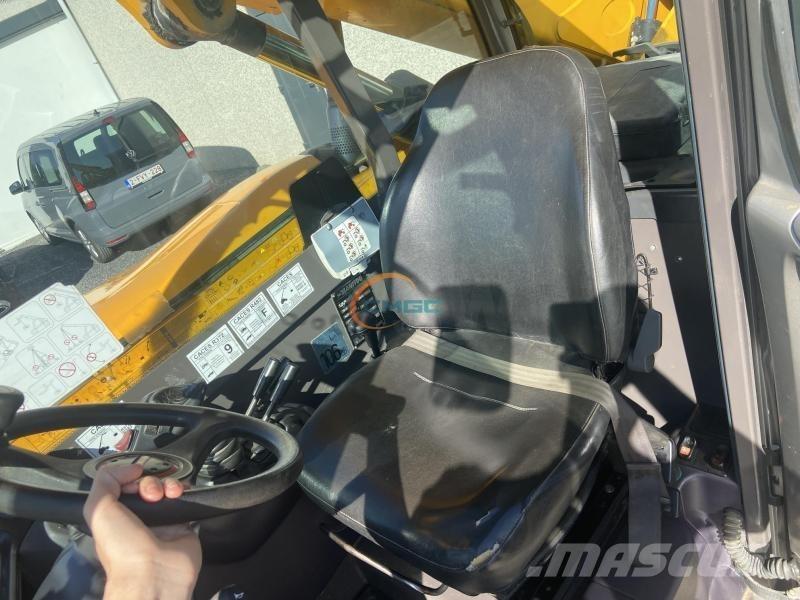 Manitou MT 1440 Teleskopik yükleyiciler