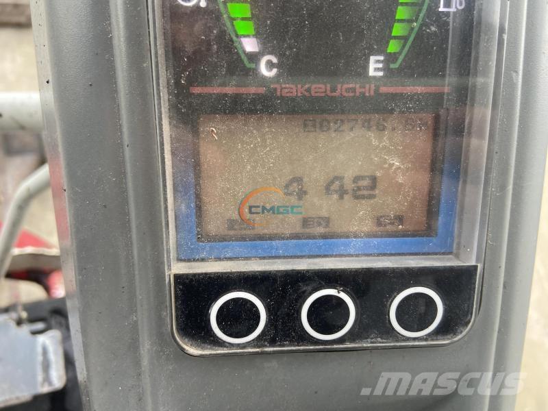 Takeuchi TB217R Lastik tekerli ekskavatörler