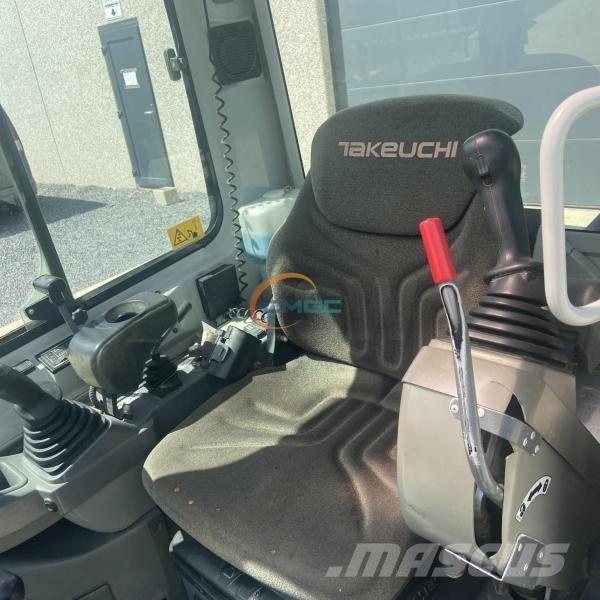 Takeuchi TB225 Lastik tekerli ekskavatörler