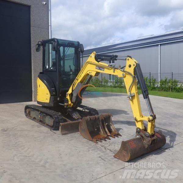 Yanmar VIO 26-6 Lastik tekerli ekskavatörler