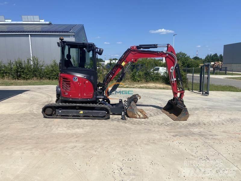 Yanmar VIO38-6 Lastik tekerli ekskavatörler