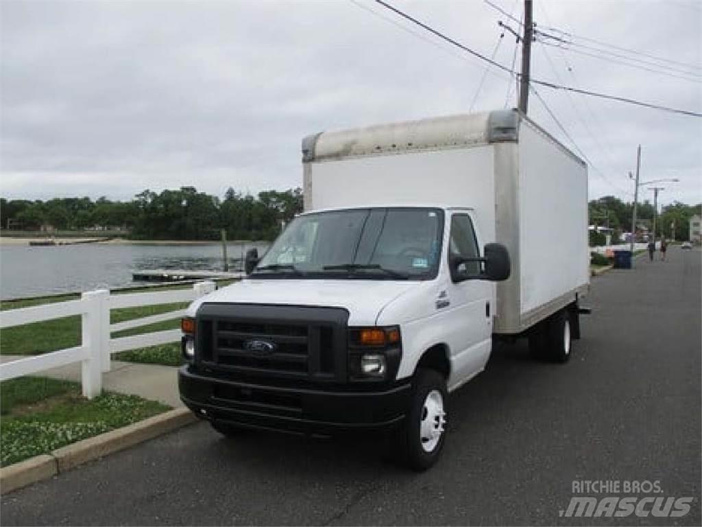 Ford E350 Kapali kasa kamyonlar