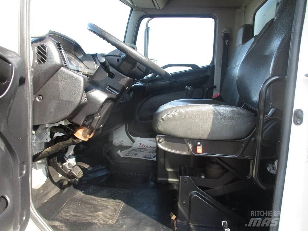 Hino 338 Kapali kasa kamyonlar