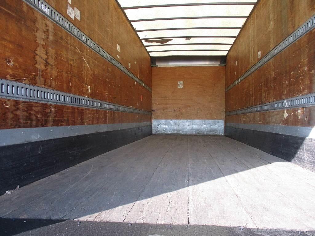 Hino 338 Kapali kasa kamyonlar