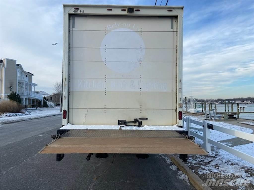 Isuzu FTR Kapali kasa kamyonlar
