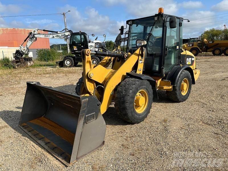 CAT 906H Tekerlekli yükleyiciler