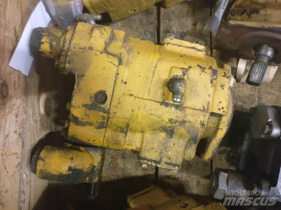 CAT 215 Hidrolik