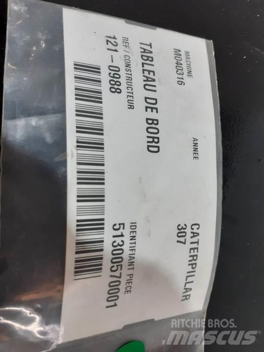 CAT 307 Kabin
