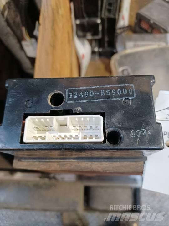 CAT 318C Kabin