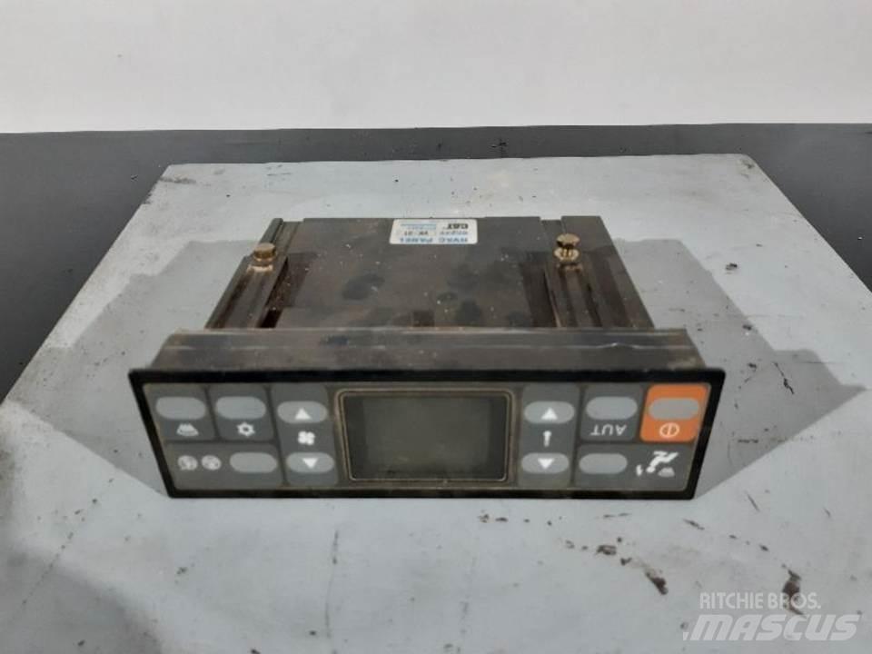 CAT 318C Kabin