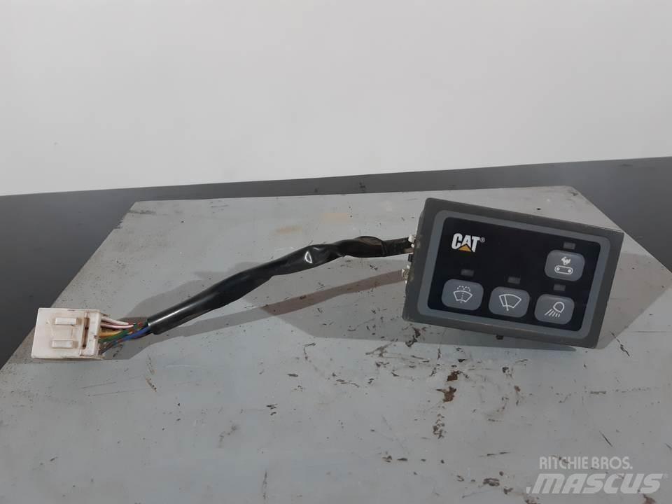 CAT 318C Kabin