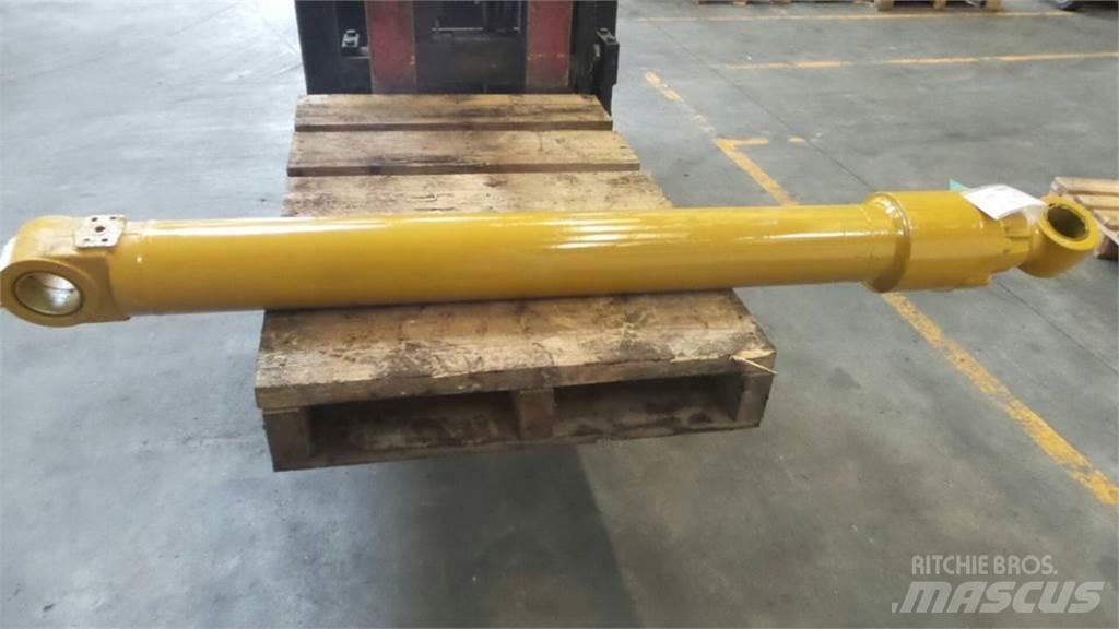 CAT 323D Hidrolik