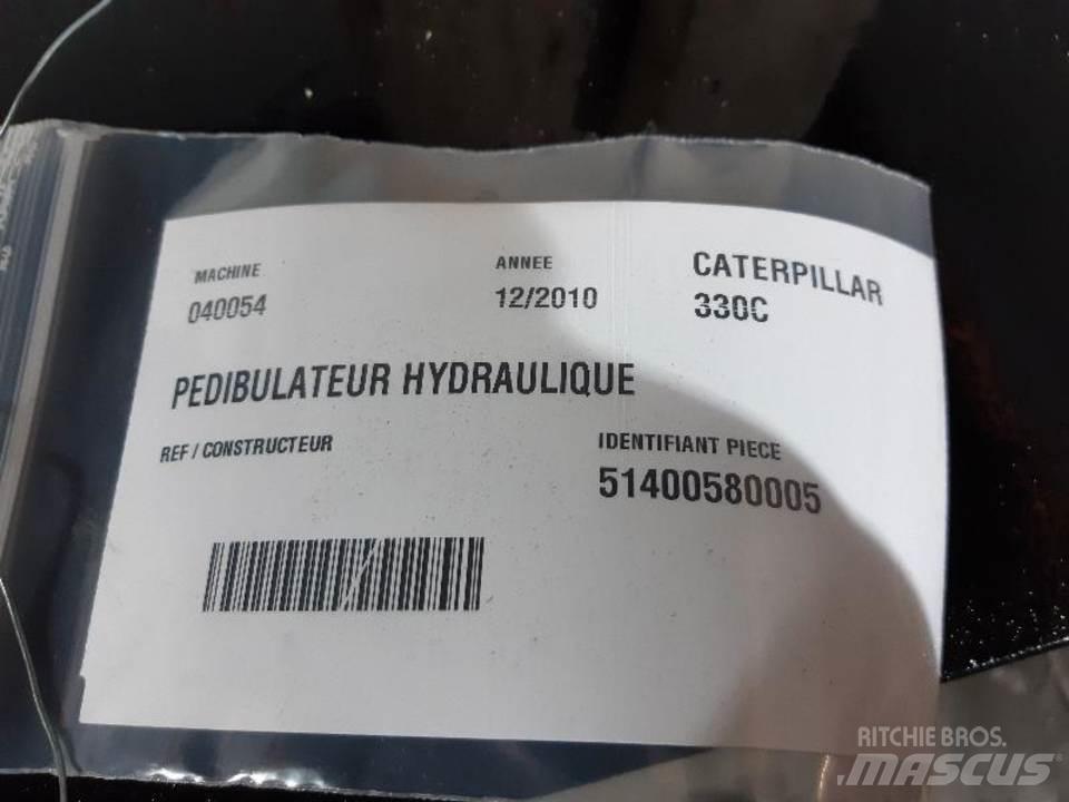 CAT 330C Kabin