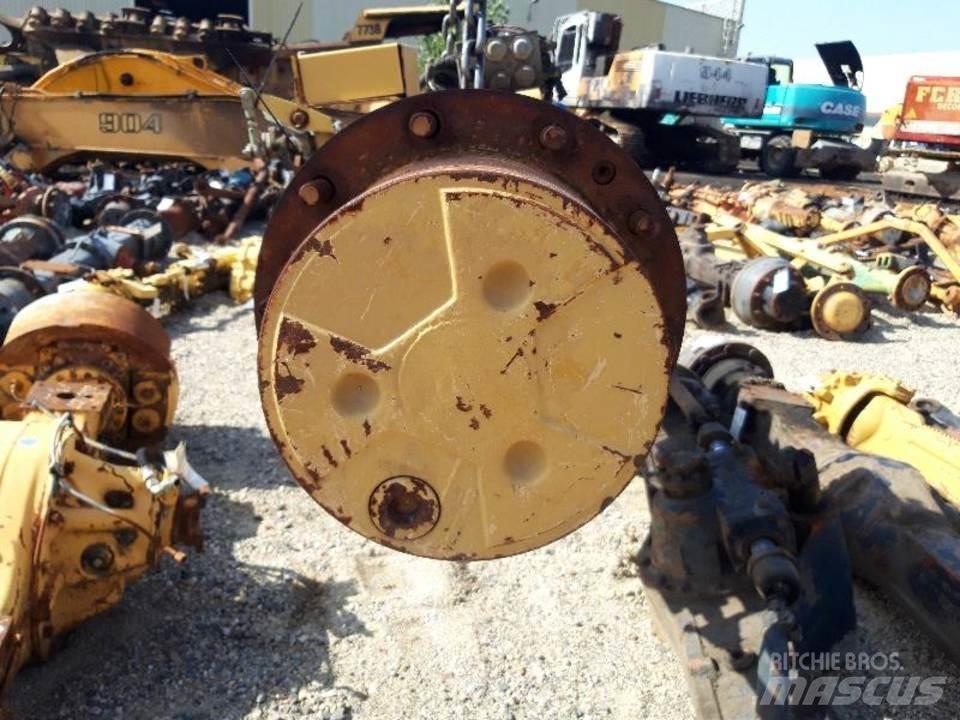 CAT 438B Sanzuman