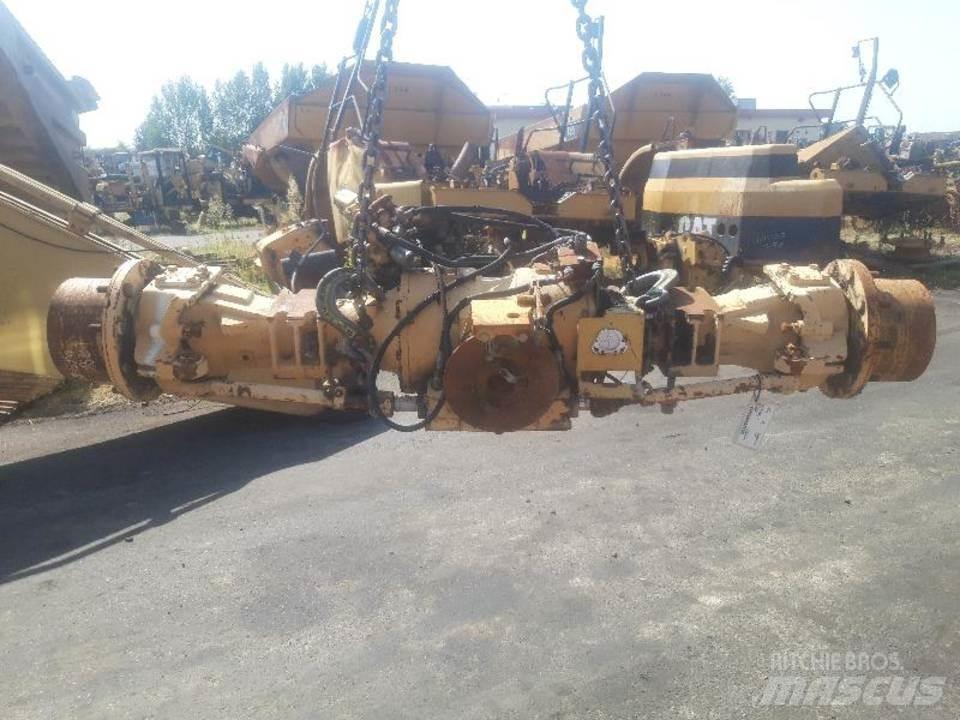 CAT 438B Sanzuman
