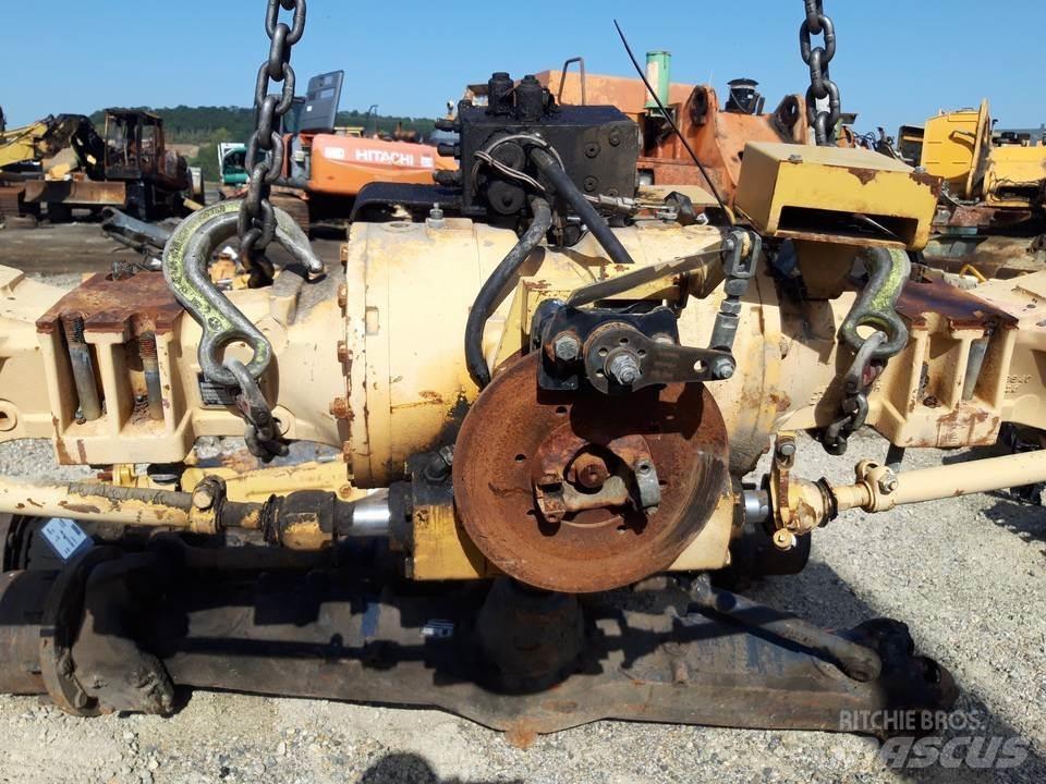 CAT 438B Sanzuman