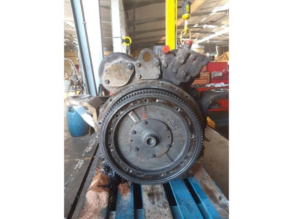 CAT 730 Sanzuman