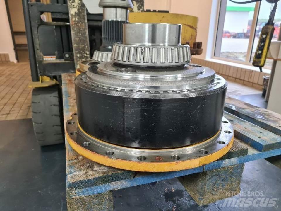 CAT 735 Sanzuman