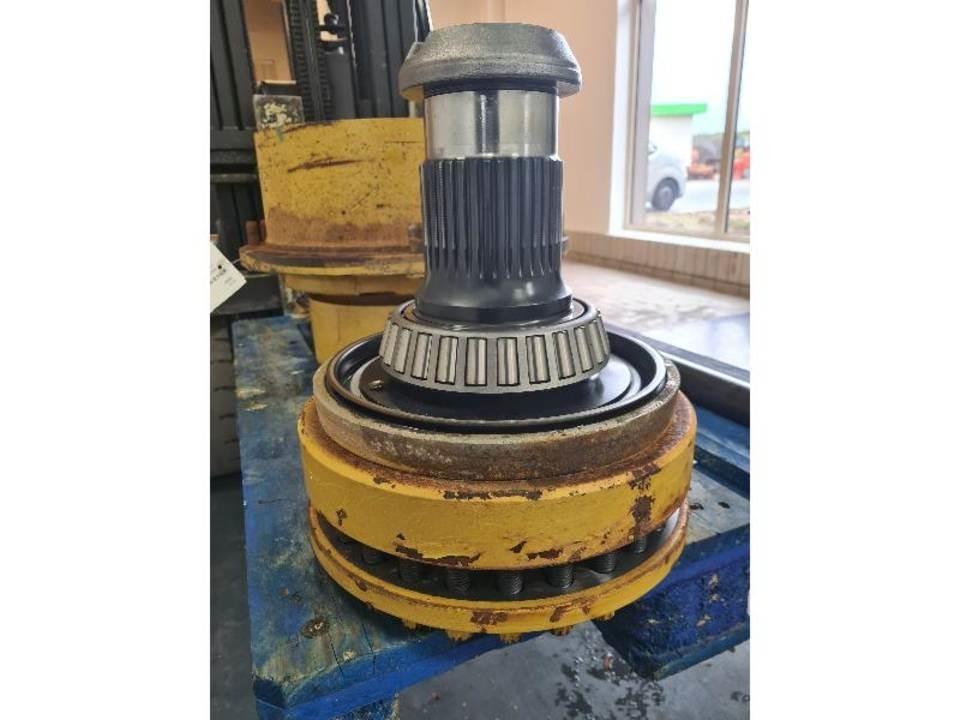 CAT 735 Sanzuman