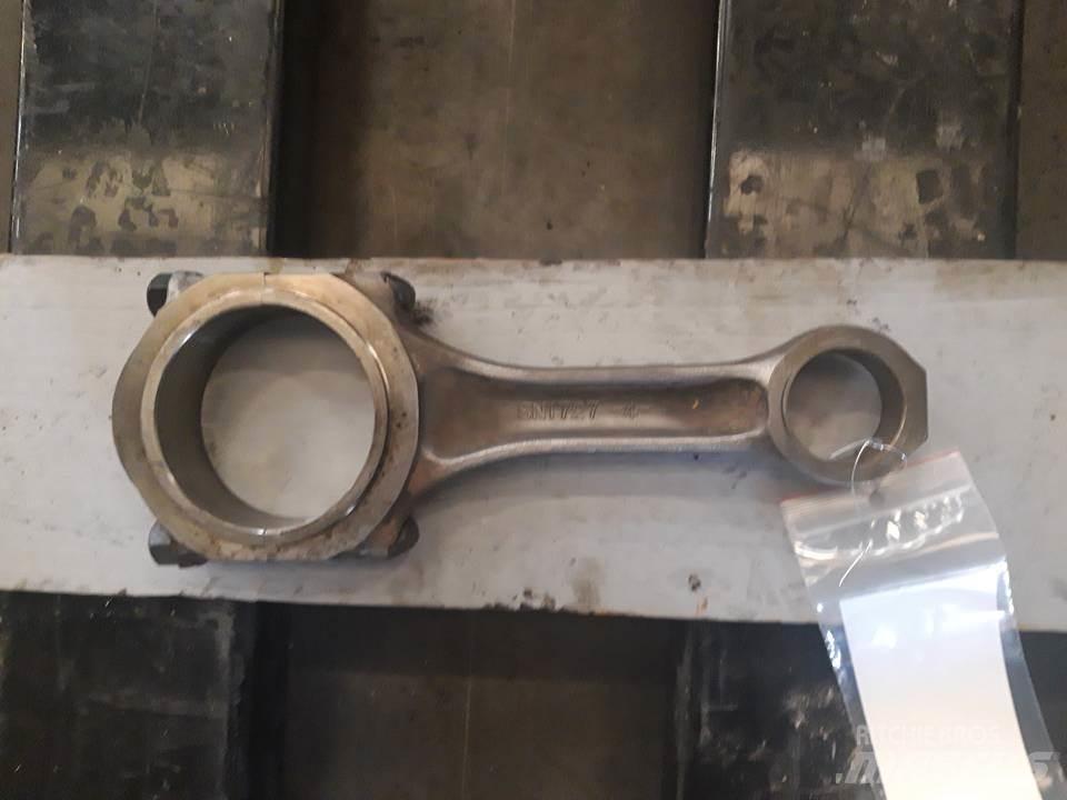 CAT 826C Motorlar