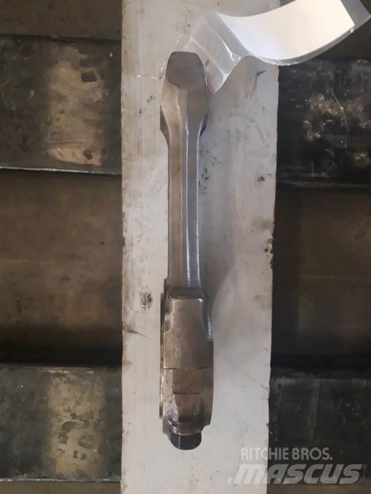 CAT 826C Motorlar