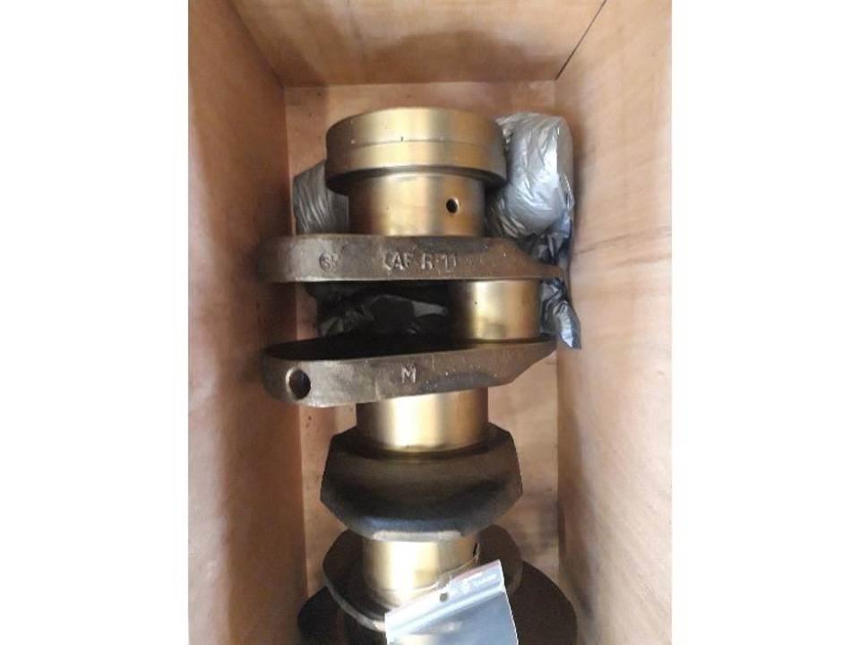CAT 826G Motorlar