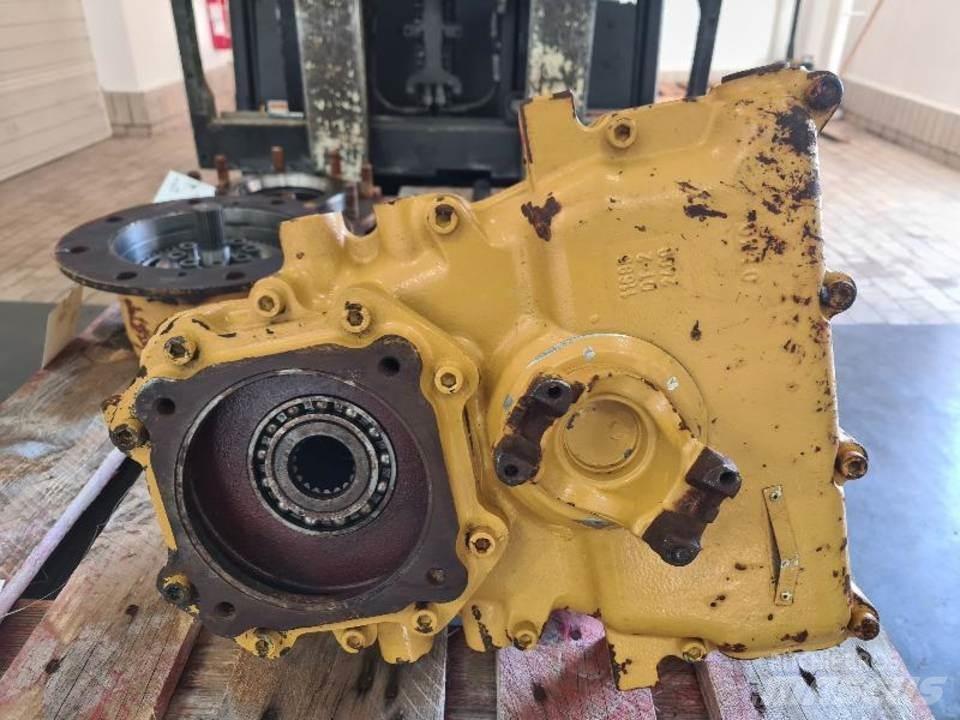 CAT 906H Sanzuman