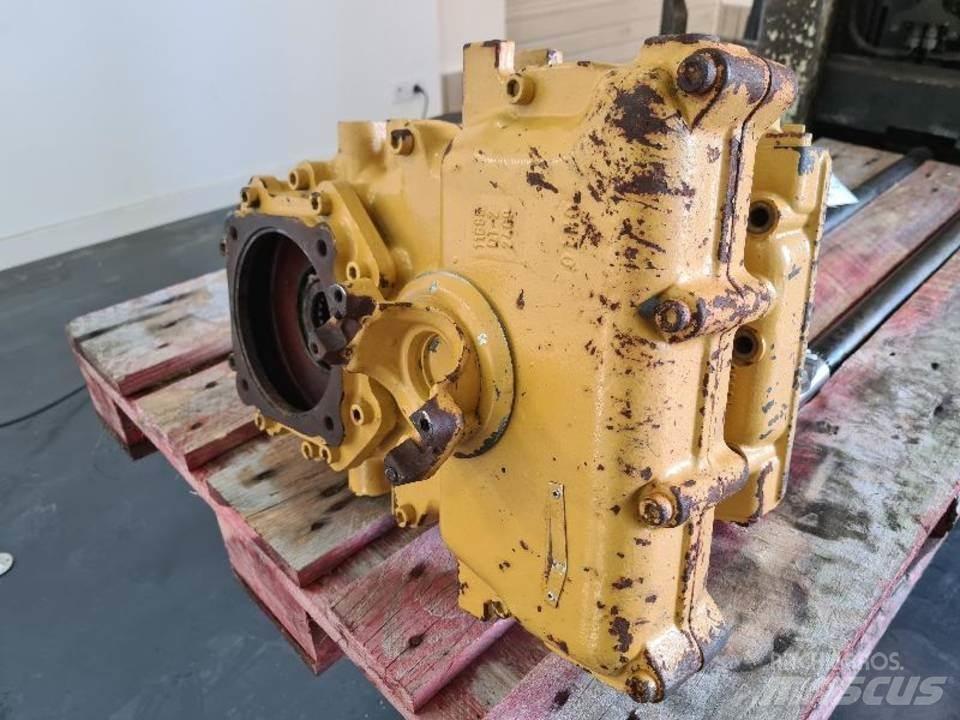 CAT 906H Sanzuman