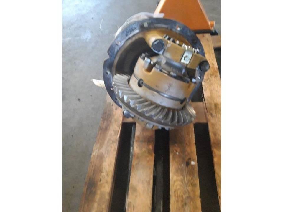CAT 936E Sanzuman