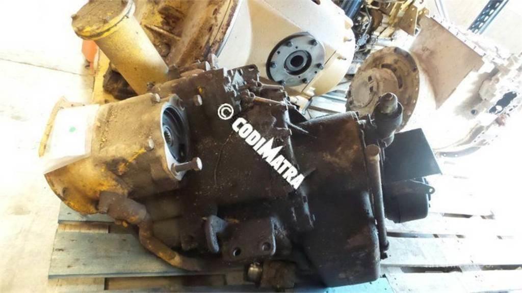 CAT 944A Sanzuman