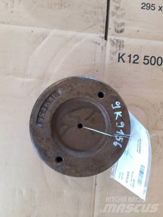 CAT 966C Sanzuman