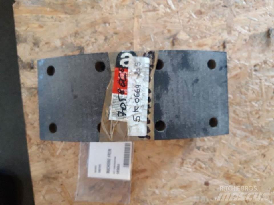 CAT 966C Paletler