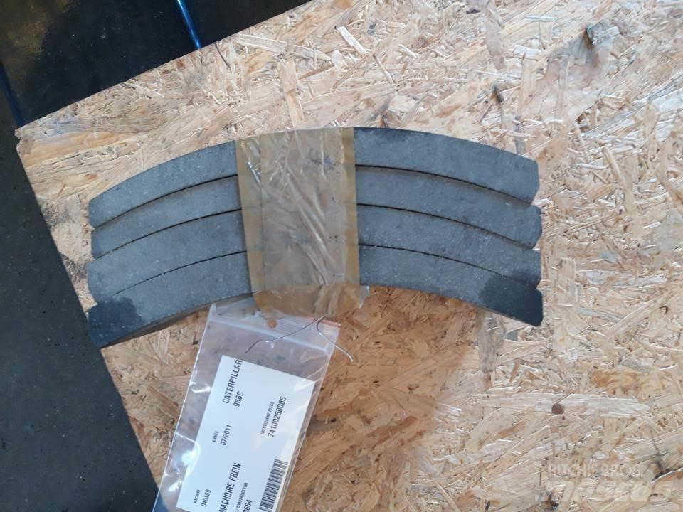 CAT 966C Paletler