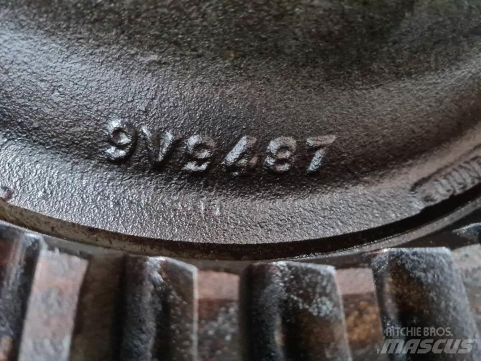 CAT 988B Sanzuman