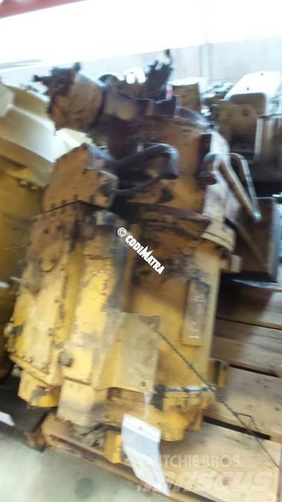 CAT D300B Sanzuman