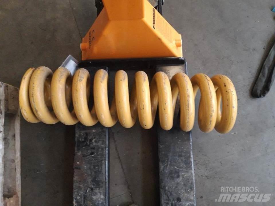 CAT D7F Paletler