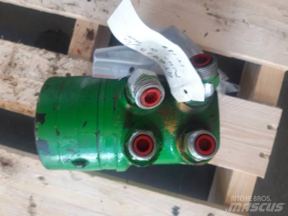 CAT IT18B Hidrolik