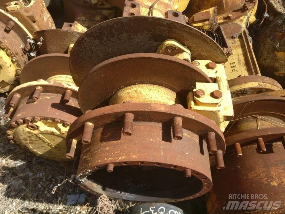 Volvo A25 Sanzuman