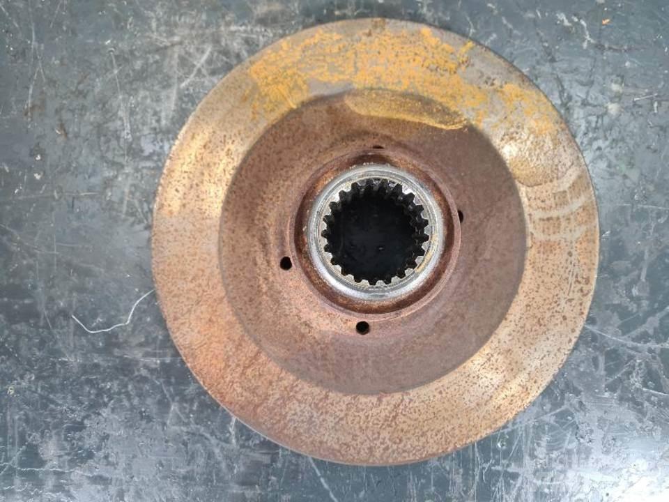 Volvo A25F Paletler