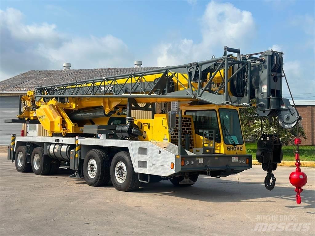 Grove TMS700E Yol-Arazi Tipi Vinçler (AT)