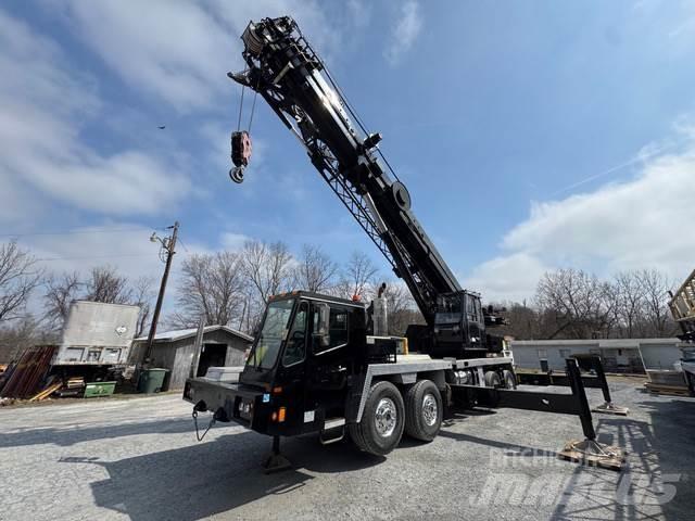 Grove TMS900E Yol-Arazi Tipi Vinçler (AT)