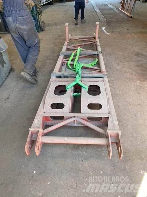 Manitowoc  Bomlar ve kollar