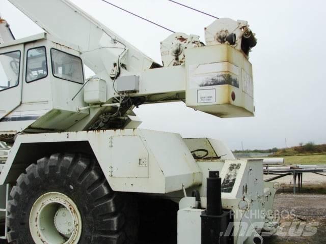 P&H CN150 Arazi Tipi Vinçler (RT)